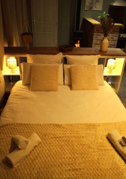 בינון Chalet Cosy Au Coeur De La Foret De Broceliande מראה חיצוני תמונה