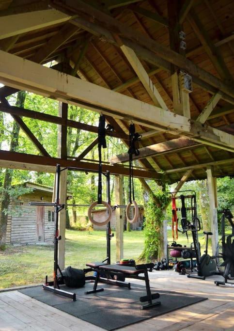 בינון Chalet Cosy Au Coeur De La Foret De Broceliande מראה חיצוני תמונה