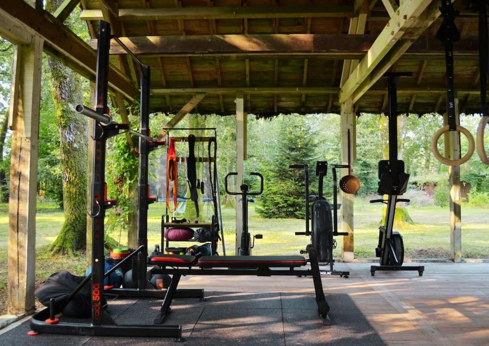 בינון Chalet Cosy Au Coeur De La Foret De Broceliande מראה חיצוני תמונה